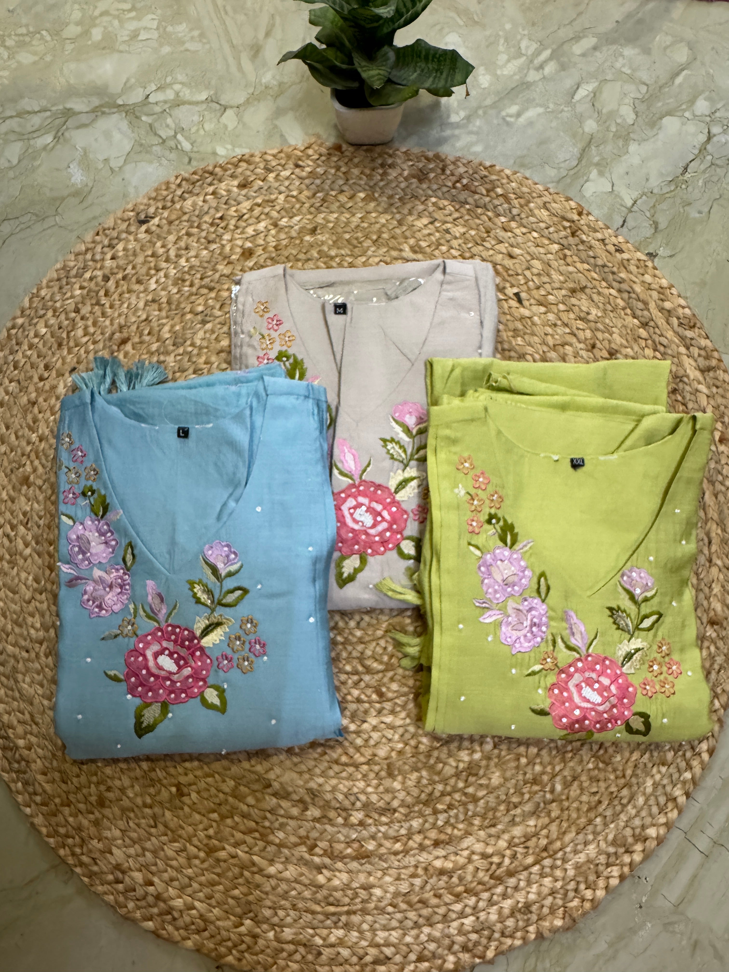 Pure muslin cotton silk kurta with Mul cotton dupatta and pant