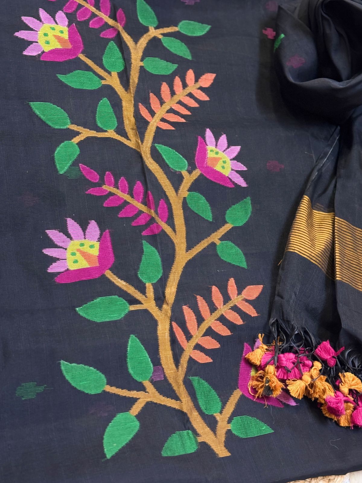 Muslin jamdani top dupatta black