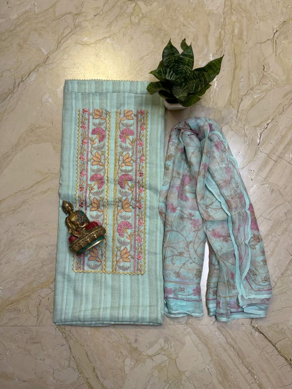 Khadi cotton kurta with chiffon dupatta & cotton bottom