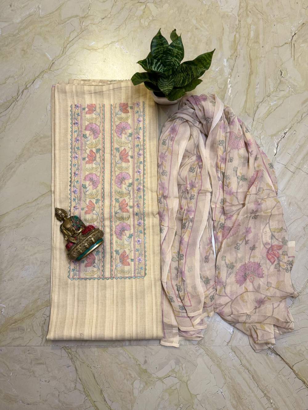 Khadi cotton kurta with chiffon dupatta & cotton bottom