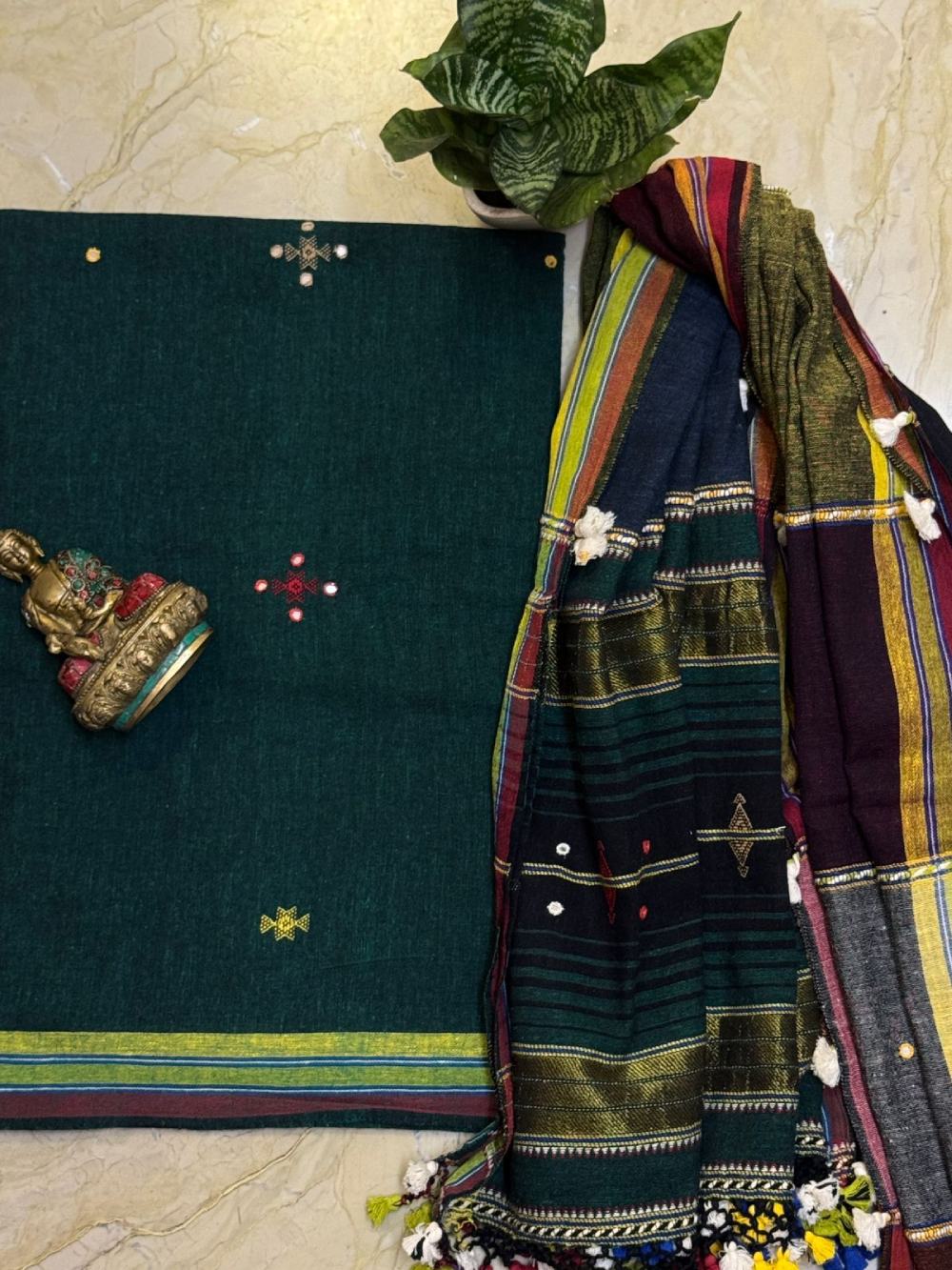Bhujodi Handloom Kala Cotton Kurta & Dupatta with Handmade Tassels