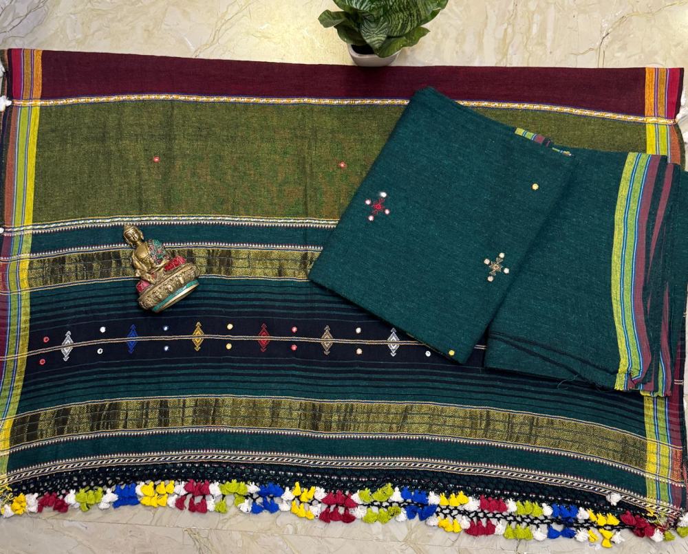 Bhujodi Handloom Kala Cotton Kurta & Dupatta with Handmade Tassels